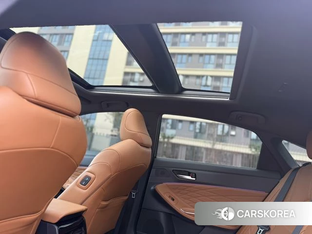 Toyota Asian dragon 2022 Серебристо-серый из Китая, фото 5