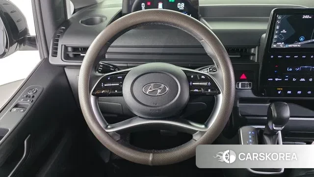 Hyundai Staria 2023 Белый из Кореи, фото 5