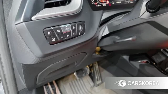 BMW 1 Series (F40) 2022 Серебряный из Кореи, фото 5