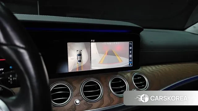 Mercedes-Benz E-Class W213 2020 Серебряный из Кореи, фото 5