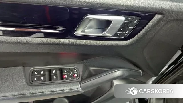 Porsche Cayenne (PO536) 2023 Черный из Кореи, фото 5