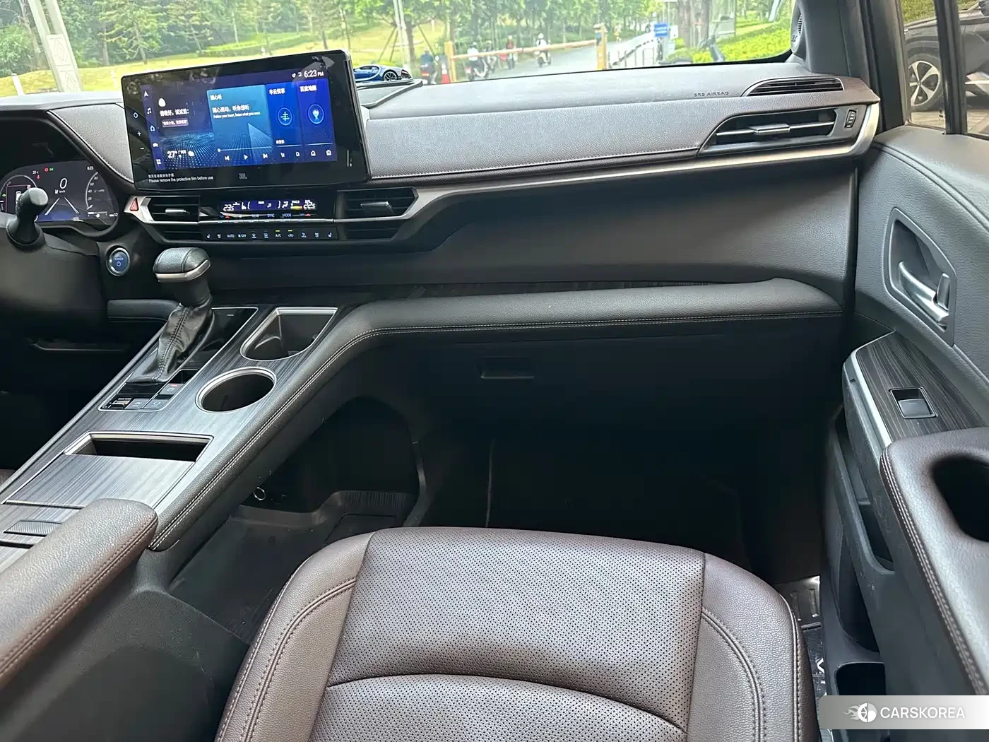 Toyota Sienna 2022 Белый из Китая, фото 5