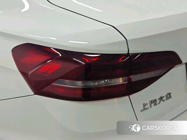 Volkswagen Lavida 2021 Белый из Китая, фото 5