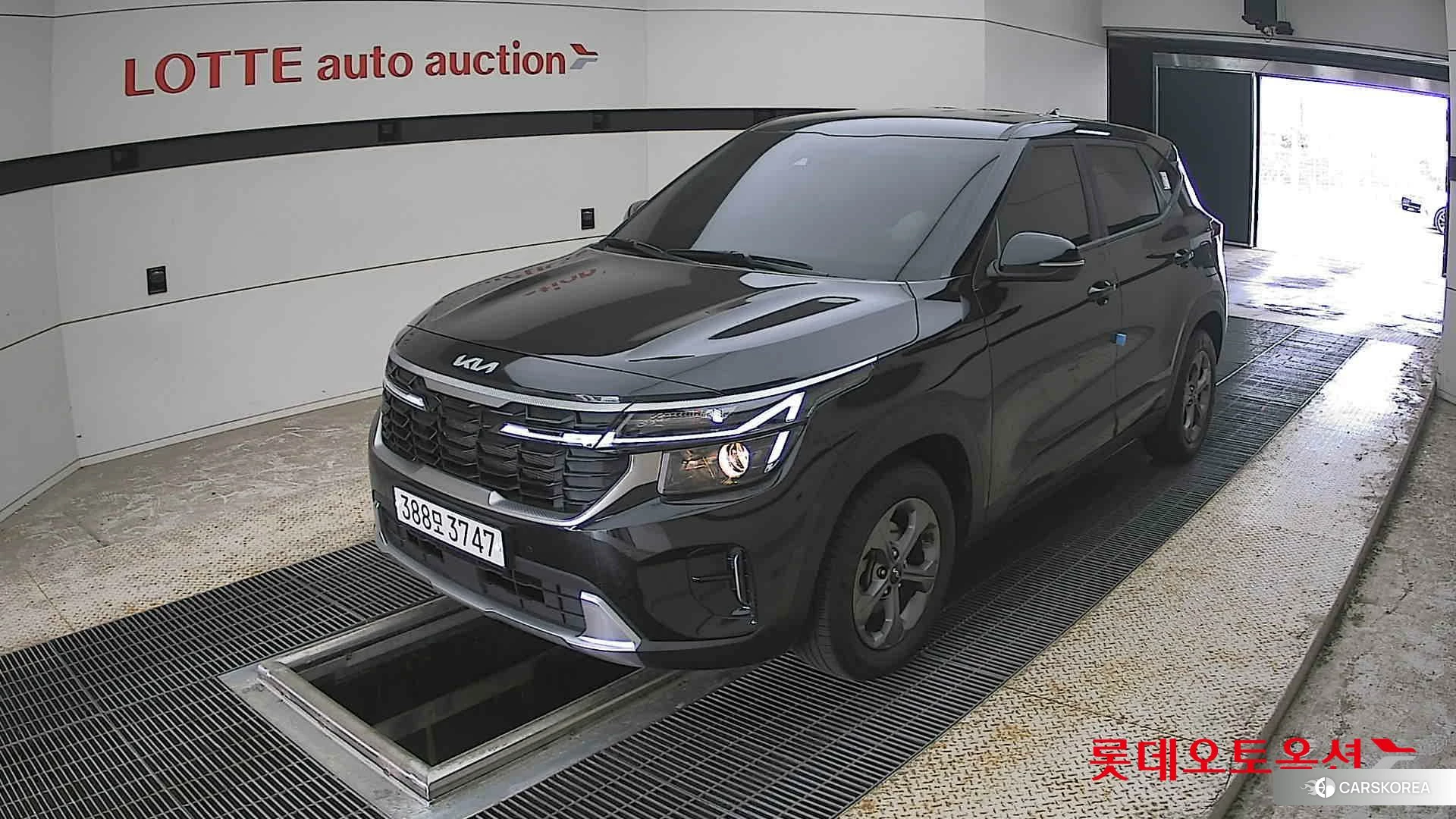 Kia Seltos 2023 Черный из Кореи, фото 5