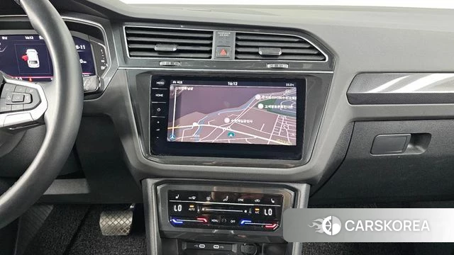Volkswagen Tiguan second Generation 2022 Серый из Кореи, фото 5