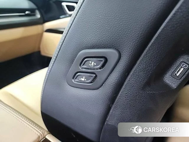 Kia Carnival 4th generation 2022 Белый из Кореи, фото 5