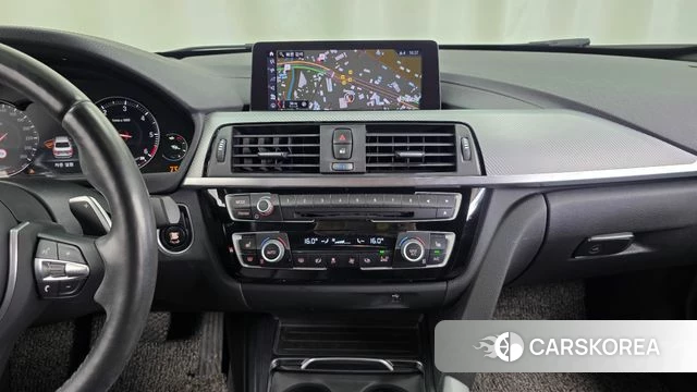 BMW 3 Series (F30) 2018 Белый из Кореи, фото 5