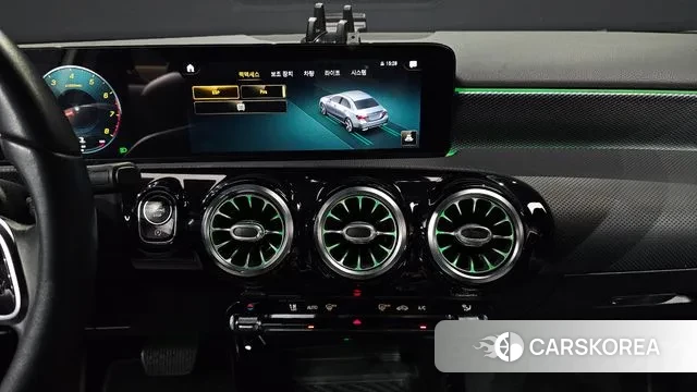 Mercedes-Benz A-Class W177 2021 Белый из Кореи, фото 5