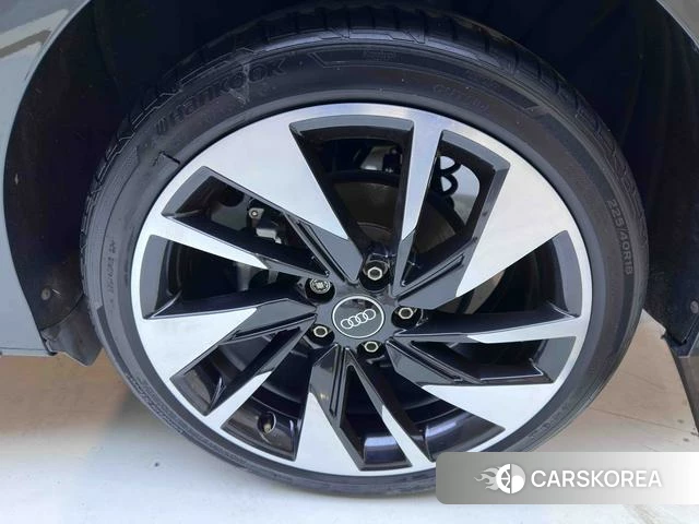 Audi A3 2022 Зеленый из Китая, фото 5