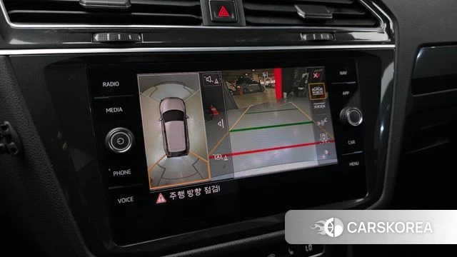 Volkswagen Tiguan second Generation 2018 Серебряный из Кореи, фото 5