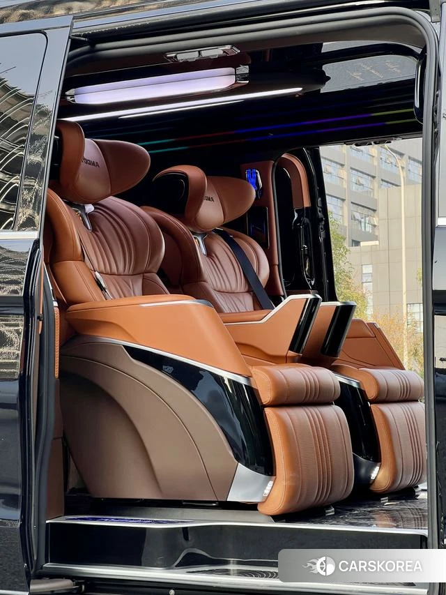 Mercedes-Benz V-class 2025 Черный из Китая, фото 5