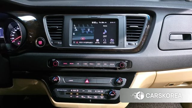 Kia The New Carnival 2019 Белый из Кореи, фото 5