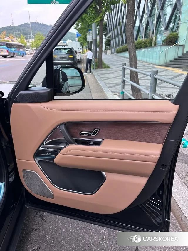 Land Rover Range Rover 5th Generation 2025 Черный из Кореи, фото 5