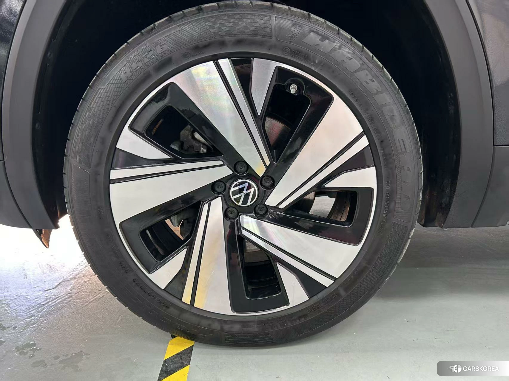 Volkswagen Tourang 2021 Черный из Китая, фото 5