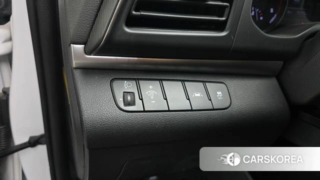 Hyundai The New Avante AD 2018 Белый из Кореи, фото 5