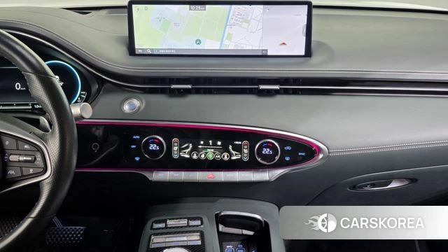 Genesis Electrified GV70 2022 Белый из Кореи, фото 5