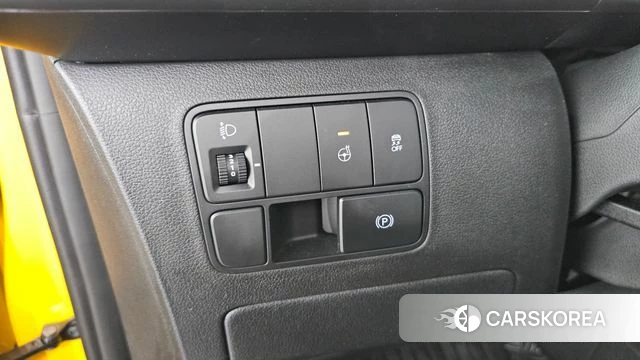 Hyundai Staria 2025 Желтый из Кореи, фото 5