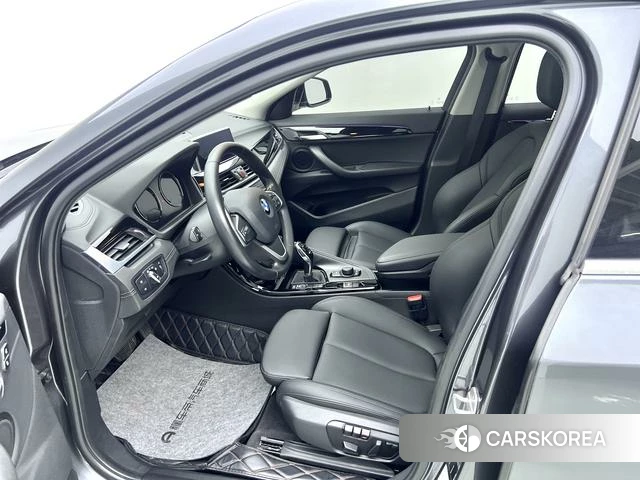 BMW X2 (import) 2019 Темно-серый из Китая, фото 5