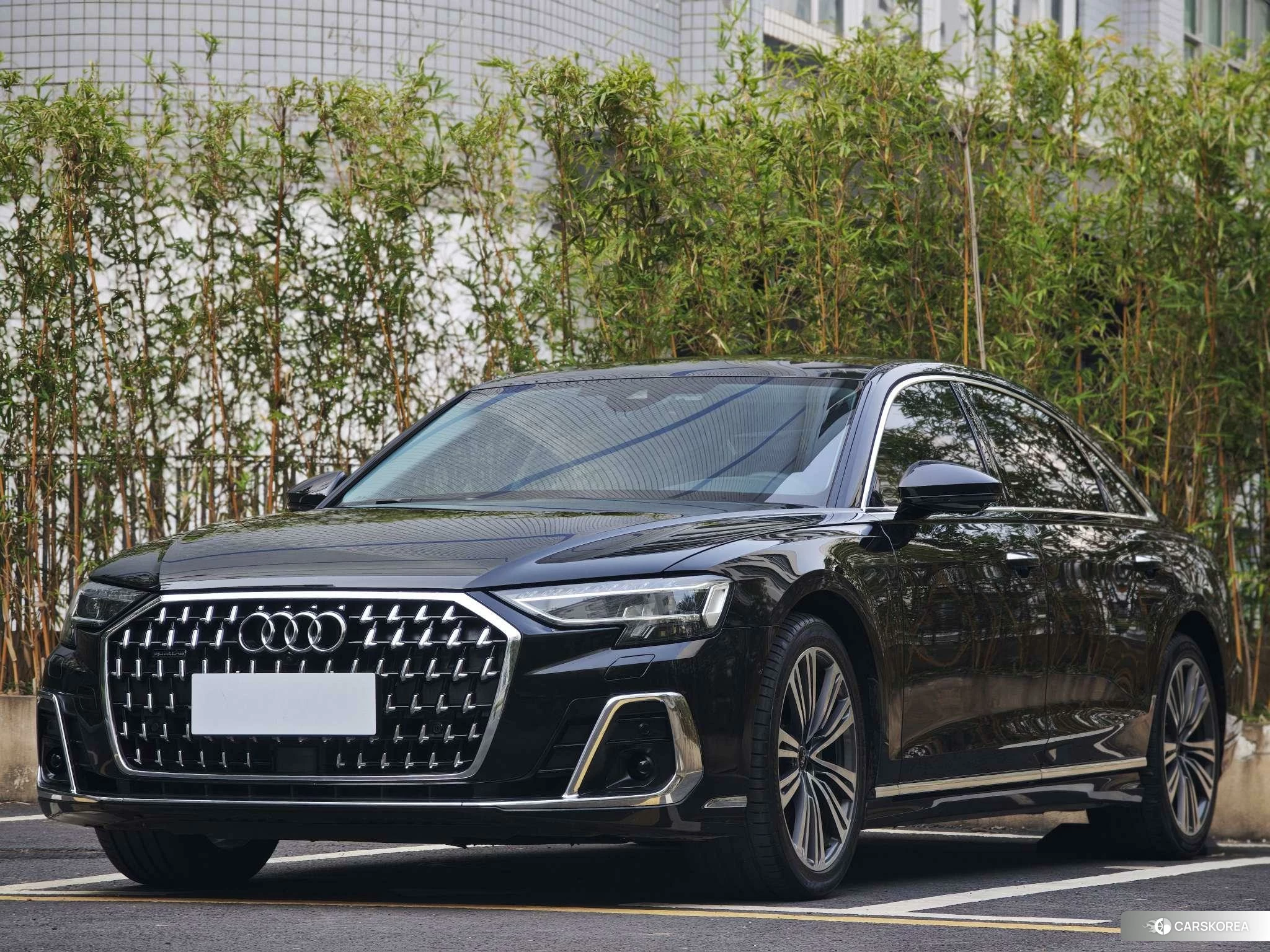 Audi A8 2021 Черный из Китая, фото 5