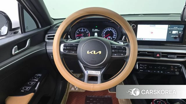 Kia K5 3rd generation 2023 Белый из Кореи, фото 5