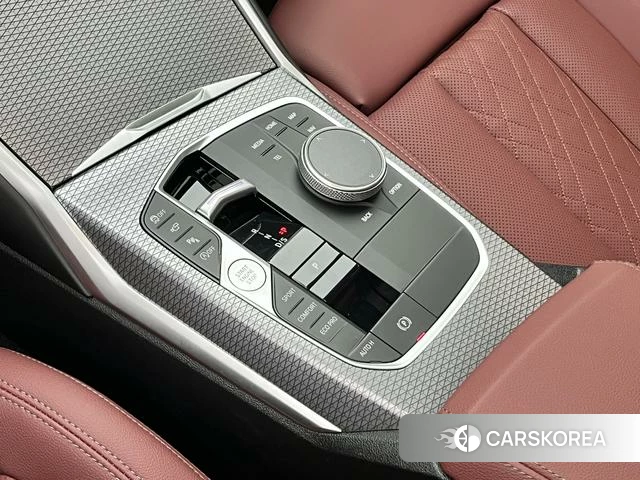 BMW 3 series 2024 Белый из Китая, фото 5
