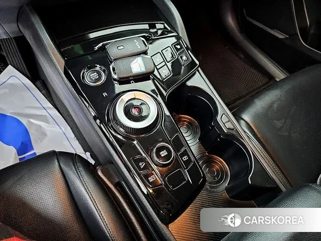 Kia Sportage 5th Generation Hybrid 2021 Белый из Кореи, фото 5