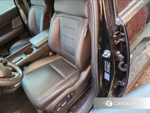 Hyundai Santa Fe (MX5) 2023 Черный из Кореи, фото 5