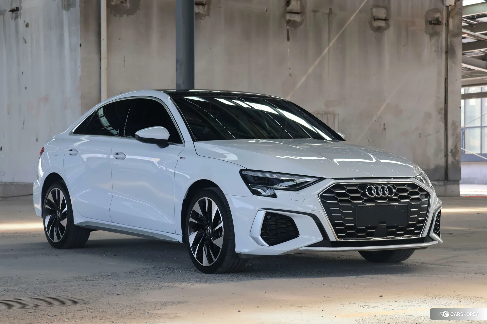 Audi A3 2022 Белый из Китая, фото 5