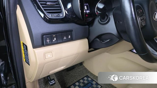 Kia All New Carnival 2018 Черный из Кореи, фото 5