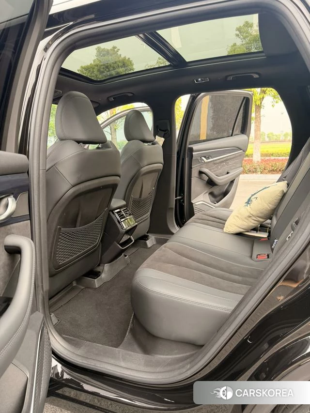 Geely Automobile Xingyue L 2024 Черный из Китая, фото 5
