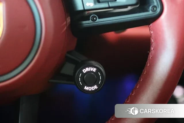 Porsche 911(992) 2022 Серебристо-серый из Кореи, фото 5