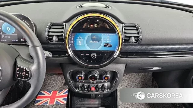 Mini Cooper Clubman 2023 Белый из Кореи, фото 5