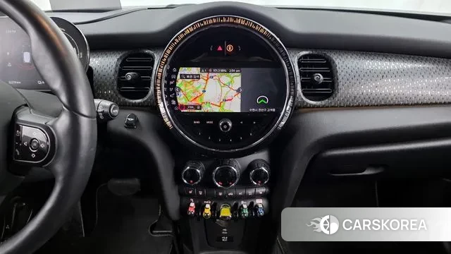 Mini Cooper Electric 2022 Черный из Кореи, фото 5