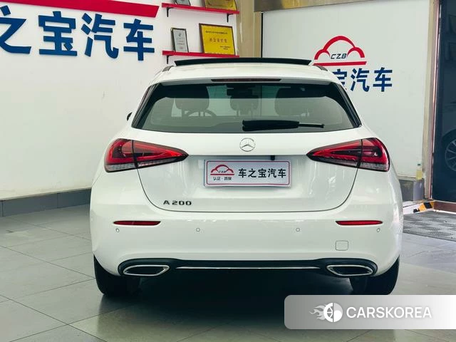 Mercedes-Benz Class A (imported) 2023 Белый из Китая, фото 5