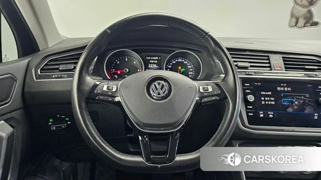 Volkswagen Tiguan second Generation 2020 Черный из Кореи, фото 5