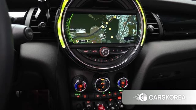 Mini Cooper Convertible 2018 Красный из Кореи, фото 5
