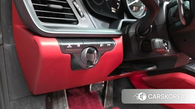 Porsche 911(992) 2024 Серебристо-серый из Кореи, фото 5