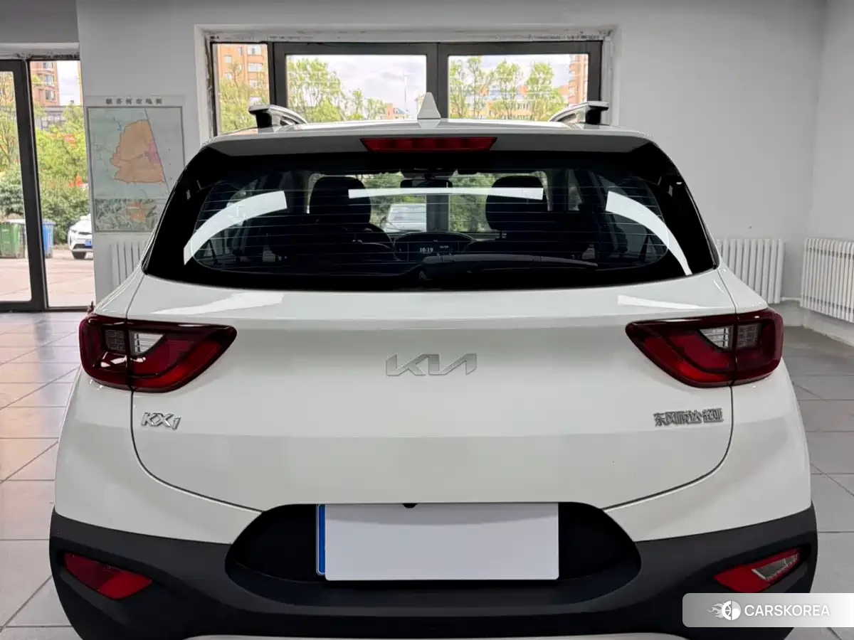 Kia KX1 2022 Белый из Китая, фото 5