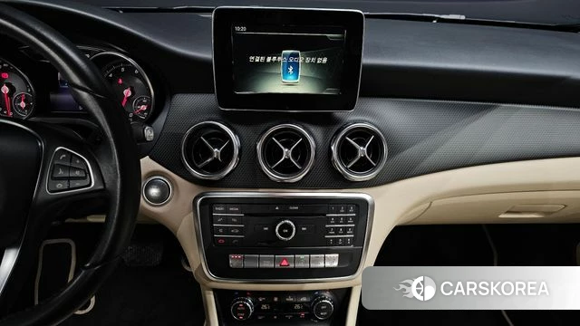 Mercedes-Benz GLA-Class X156 2018 Черный из Кореи, фото 5