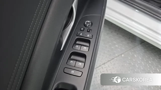 Hyundai Avante Hybrid (CN7) 2021 Белый из Кореи, фото 5