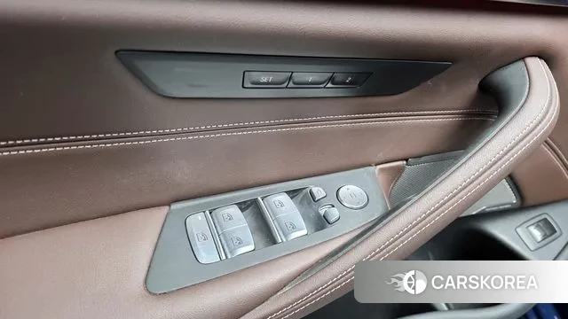 BMW 5 Series (G30) 2020 Синий из Кореи, фото 5