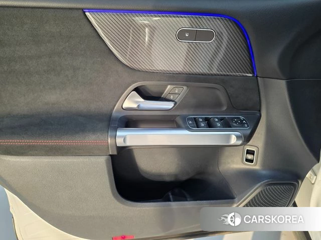 Mercedes-Benz GLB-Class X247 2022 Белый из Кореи, фото 5