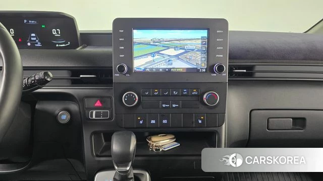 Hyundai Staria 2023 Серый из Кореи, фото 5