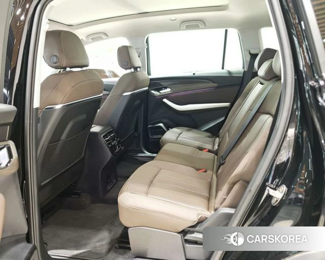 Audi Q6 2025 Черный из Китая, фото 5
