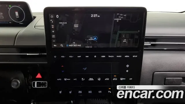 Hyundai Staria 2022 Белый из Кореи, фото 5