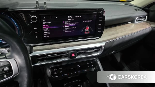Kia K5 3rd generation 2022 Серебристо-серый из Кореи, фото 5