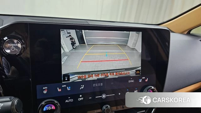 Lexus NX350h Second generation 2023 Черный из Кореи, фото 5