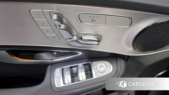 Mercedes-Benz C-Class W205 2020 Черный из Кореи, фото 5