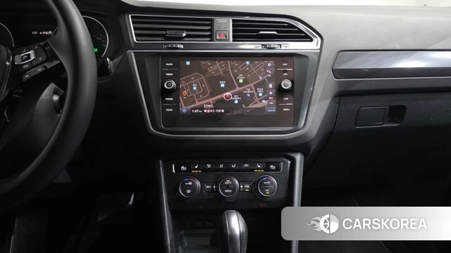 Volkswagen Tiguan second Generation 2020 Серый из Кореи, фото 5