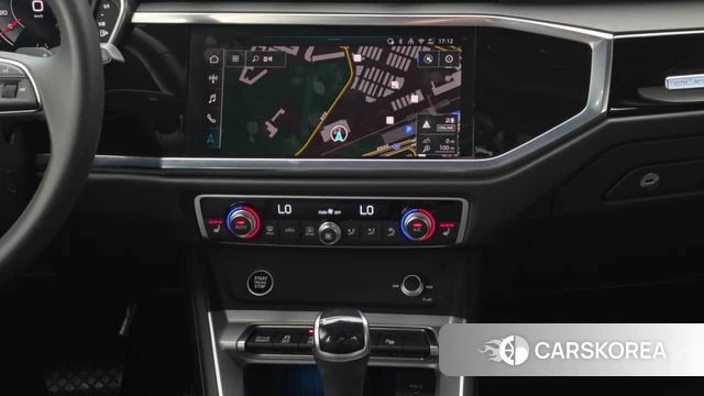 Audi Q3 (F3) 2025 Белый из Кореи, фото 5